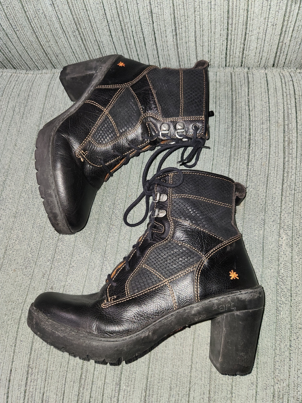 The Art Company 40 Black Lace-Up Chunky Heel Women's Ankle Boots